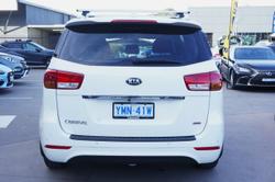 2017 Kia
Carnival S