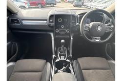 2022 Renault
Koleos Life