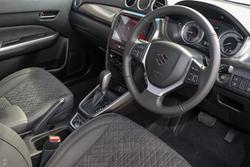 2024 Suzuki Vitara Turbo LY Series II Silky Silver
