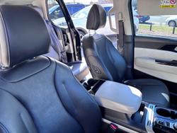 2022 Kia
                Carnival Platinum
