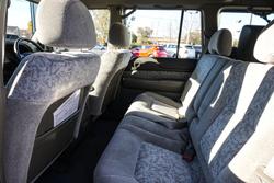 2000 Nissan
Patrol ST