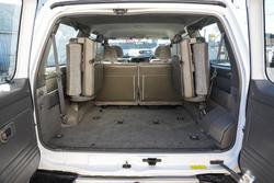 2000 Nissan
Patrol ST