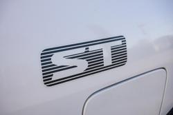 2000 Nissan
Patrol ST