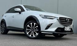 2023 Mazda
CX-3 sTouring