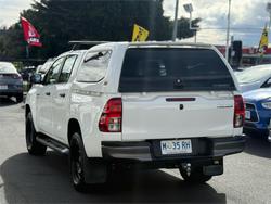 2019 Toyota
Hilux SR