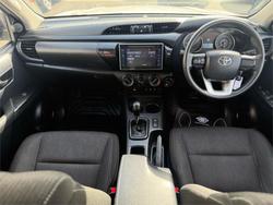 2019 Toyota
Hilux SR