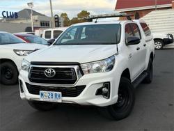 2019 Toyota
Hilux SR