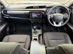 2019 Toyota
Hilux SR