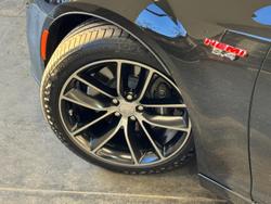 2018 Chrysler
                300 SRT Core