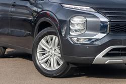 2024 Mitsubishi
Outlander LS