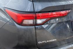 2024 Mitsubishi
Outlander LS