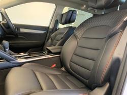 2024 RENAULT
KOLEOS INTENS 4X2