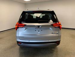 2025 MAHINDRA
XUV700 AX7L