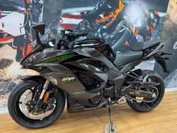 2025 Kawasaki NINJA 1100SX METALLIC DIABLO BLACK
