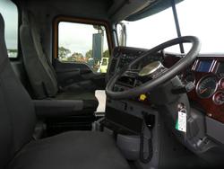 2017 MACK Clxt Superliner YELLOW