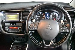 2019 Mitsubishi
Outlander LS