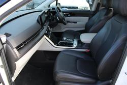 2022 Kia
Carnival Platinum