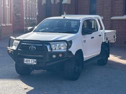 2018 Toyota
Hilux SR