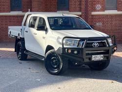 2018 Toyota
Hilux SR