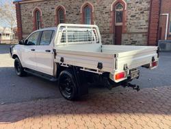2018 Toyota
Hilux SR