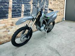 2025 KAWASAKI KLX300R ENDURO GREY