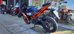 2024 Ktm RC 390 BLUE