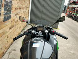 2025 KAWASAKI NINJA 500 (EX500G) ROAD GREY