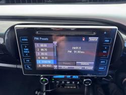 2016 Toyota Hilux SR5 GUN126R 4X4 Dual Range Crystal Pearl