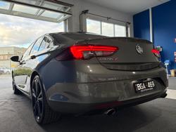 2020 Holden
Calais V