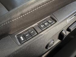 2020 Holden
Calais V