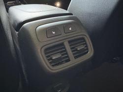 2020 Holden
Calais V
