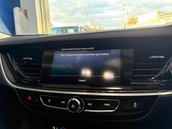 2020 Holden
Calais V