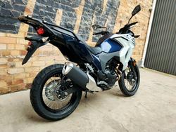 2025 KAWASAKI VERSYS-X 300 (KLE300C) DUAL PURPOSE BLUE