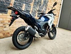 2025 KAWASAKI VERSYS-X 300 (KLE300C) DUAL PURPOSE BLUE