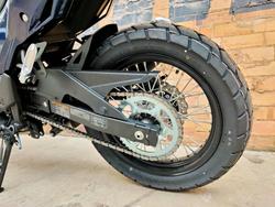 2025 KAWASAKI VERSYS-X 300 (KLE300C) DUAL PURPOSE BLUE