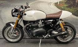 2019 Triumph THRUXTON R White