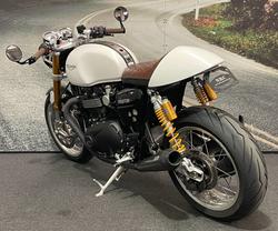 2019 Triumph THRUXTON R White