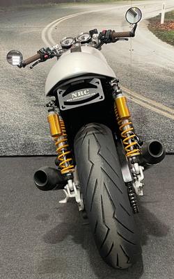 2019 Triumph THRUXTON R White