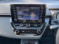 2021 Toyota
                Corolla Ascent Sport