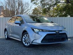 2021 Toyota
                Corolla Ascent Sport