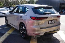 2024 Mazda
CX-60 D50e Azami