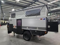 2018 Lifestyle Campers RECONN