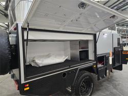 2018 Lifestyle Campers RECONN