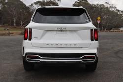 2022 Kia
Sorento Sport