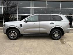 2022 Ford
Everest Trend