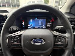 2022 Ford
Everest Trend