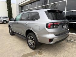 2022 Ford
Everest Trend