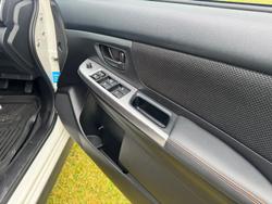 2016 Subaru
                XV 2.0i