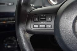 2012 Mazda
2 Neo