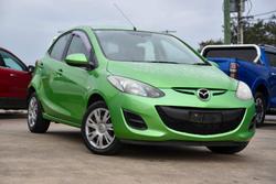 2012 Mazda
2 Neo
